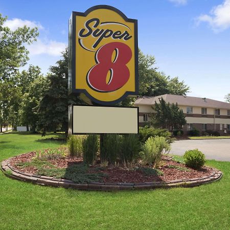 Super 8 By Wyndham Whitewater Wi Hotell Eksteriør bilde